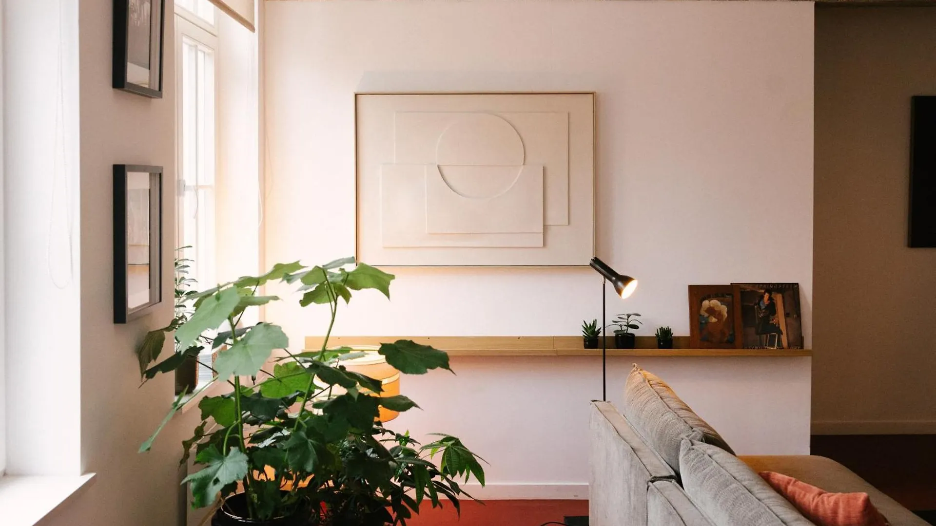 A Place Antwerp - Boutique Suites & Flats - Leeuwenstraat 20 Belçika