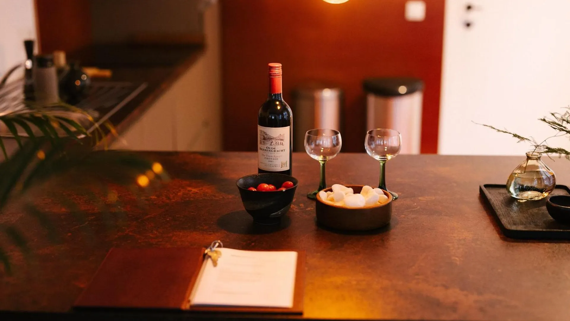 A Place Antwerp - Boutique Suites & Flats - Leeuwenstraat 20 Daire